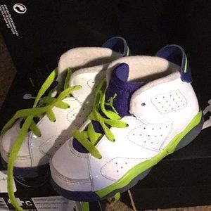 Jordan toddler retro 6 shoes